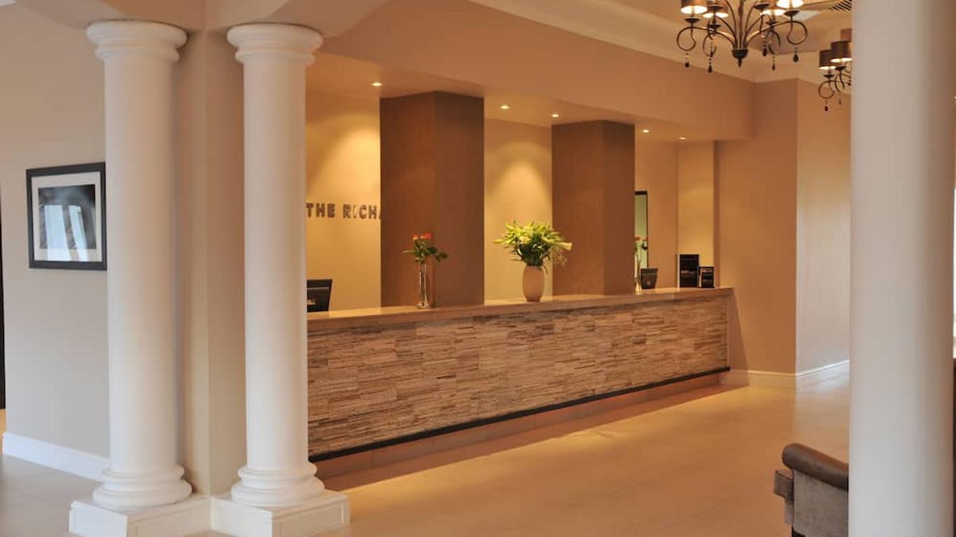 Premier Hotel The Richards