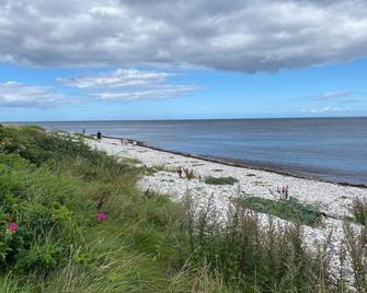 4 person holiday home in Grenaa-By Traum - Grenaa - Beach