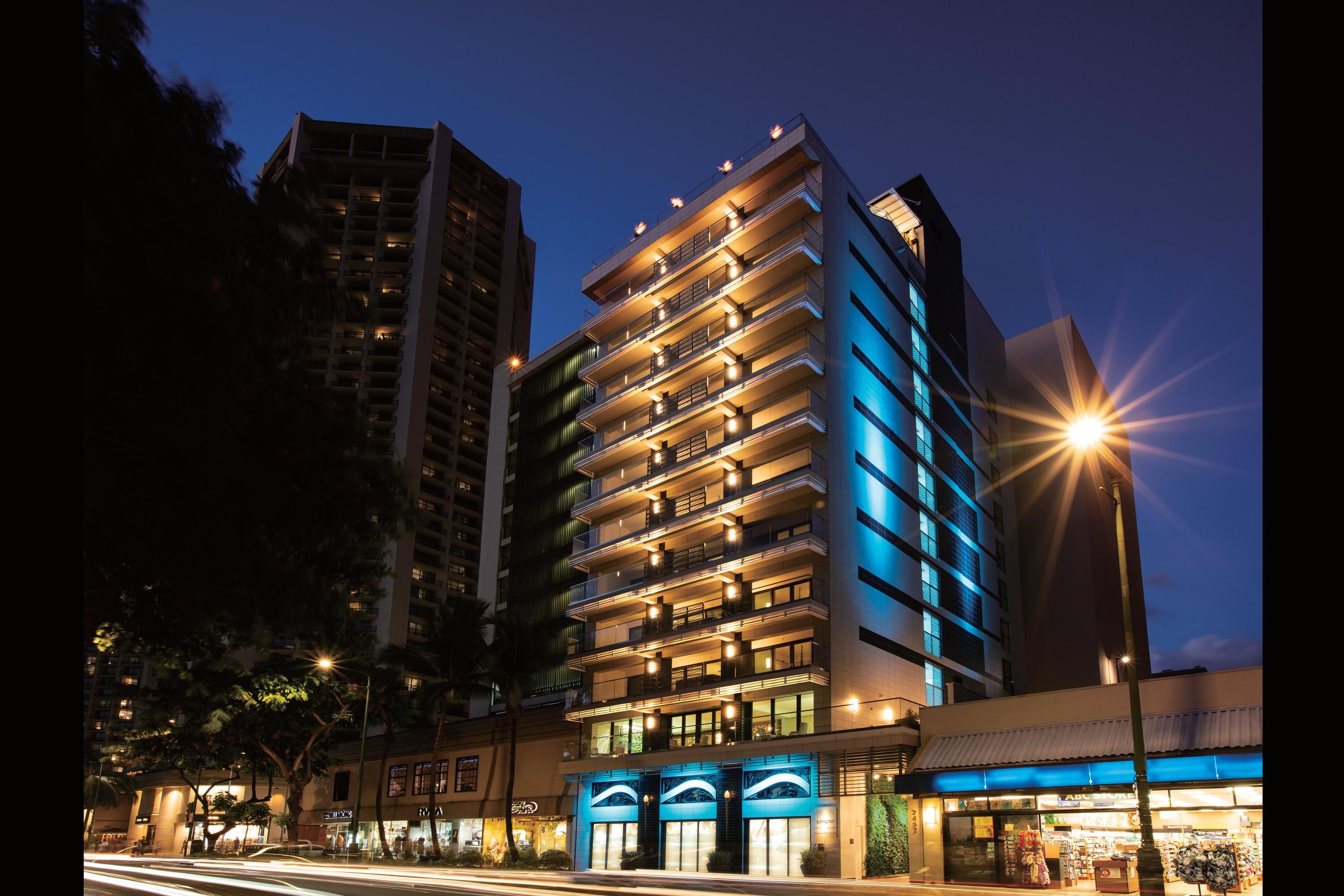 Espacio The Jewel Of Waikiki from $916. Honolulu Hotel Deals