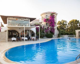 Orcey Hotel - Datca - Piscina