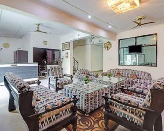 Hotel Olive Tree - Agra - Sala de estar