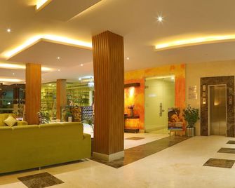 The Grand Shiva Resort and Spa - Rishikesh - Lobby
