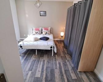 Agreable et moderne appartement Toul centre - Toul - Bedroom