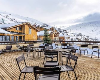 Hôtel Les Menuires Les Bruyères - Les Ménuires - Balkon