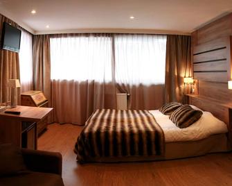 Hôtel Vallée Blanche - Chamonix - Bedroom