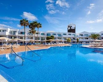 Be Live Experience Lanzarote Beach - Costa Teguise - Piscina