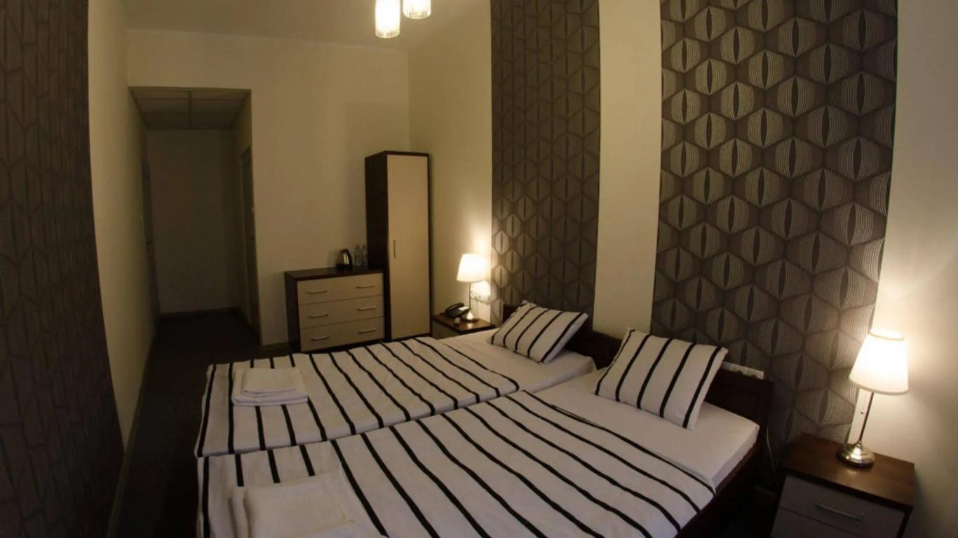 Brama Hostel