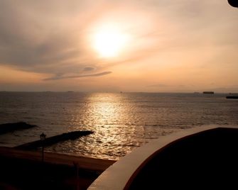 Azumatei - Chita - Beach