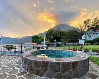 Lake Front House - San Pedro La Laguna - Pool