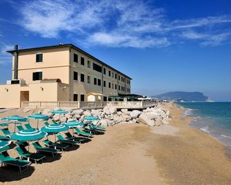 Hotel Il Brigantino - Porto Recanati