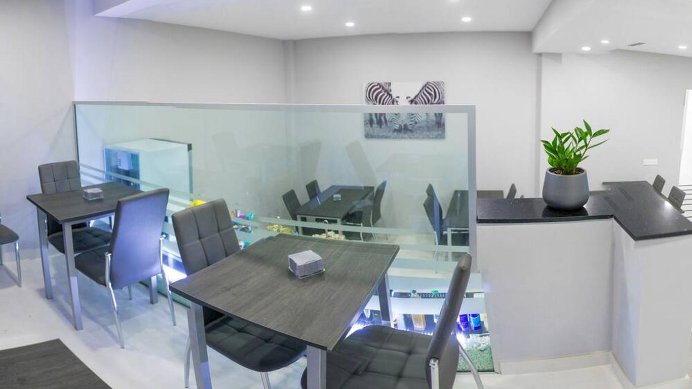 Apartahotel Énfasis-Group