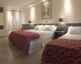 Los Espinillos Hotel y Spa - Villa Carlos Paz - Makuuhuone