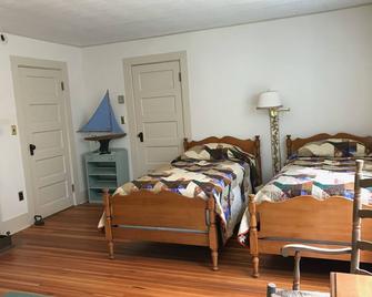Stony Creek Camp near Saranac Lake - Tupper Lake - Habitación