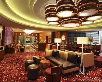 Palace Hotels (Chongqing Nanbin Road Holy Land Hot Spring Branch) - Chongqing - Salon