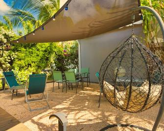 Hôtel & Villa Le Cocotel - Saint-François - Patio