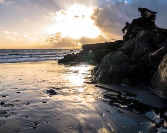 Canterbury Inn - Ocean Shores