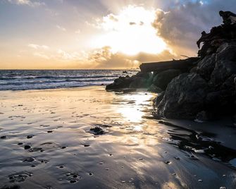 Canterbury Inn - Ocean Shores