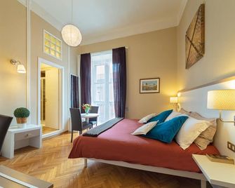 Il Ventre Di Napoli ' Costantinopoli' - Naples - Bedroom