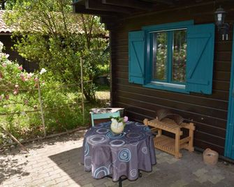 Chalet for peaceful stay near Arcachon - La Teste-de-Buch - Patio