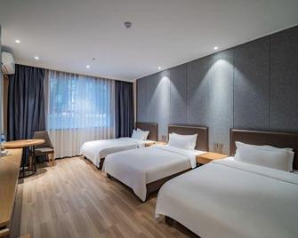 Starway Hotel (Kashgar People's Square) - Kashgar - Camera da letto