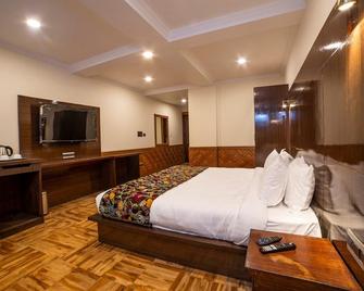 Hotel Opera Inn, Srinagar - Srinagar - Bedroom