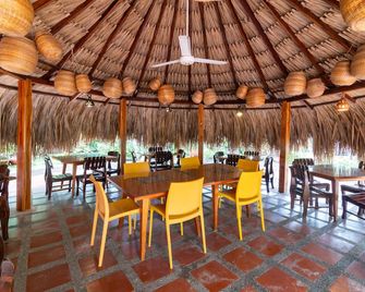 هوتل بايا كارتاخينا - كارتاخينا دي إندياس - مطعم