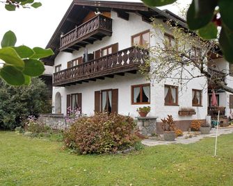 Gästehaus Arkadia - Ferienwohnung 3 - Garmisch-Partenkirchen - Building