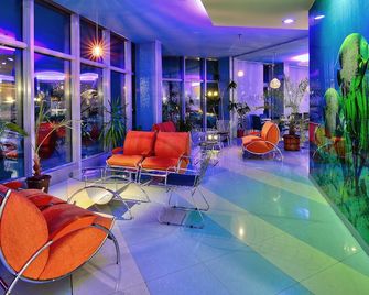 Aqua Hotel - Burgas - Lobby