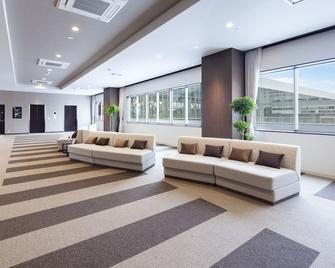 Y's Hotel Asahikawa Ekimae - Asahikawa - Lobby