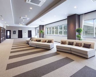 Y's Hotel Asahikawa Ekimae - Asahikawa - Lobby
