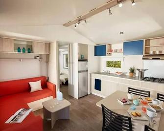Camping de La Roselière - 4-room mobile home 6/7 people - Noyelles-sur-Mer - Cuisine