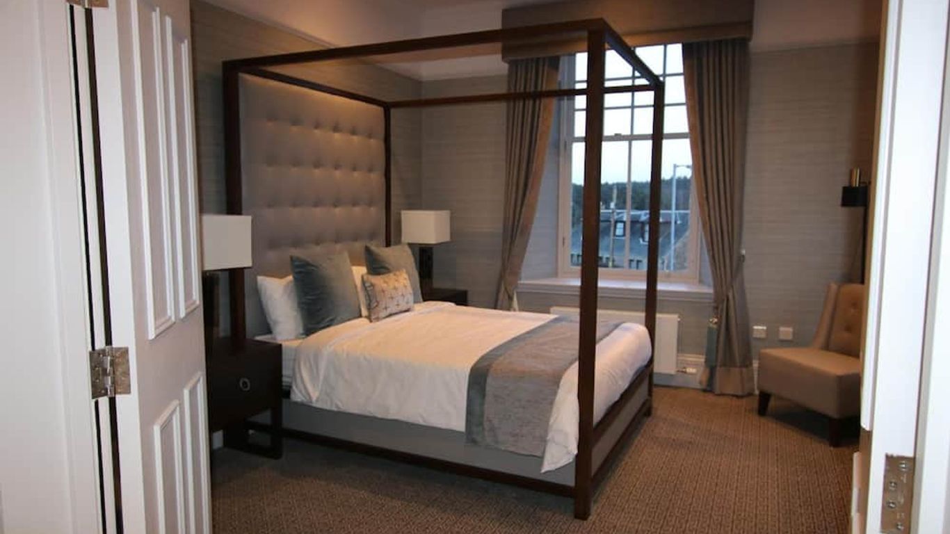 Castlecary House Hotel