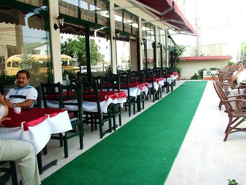 Melodi Hotel - مارماريس - مطعم