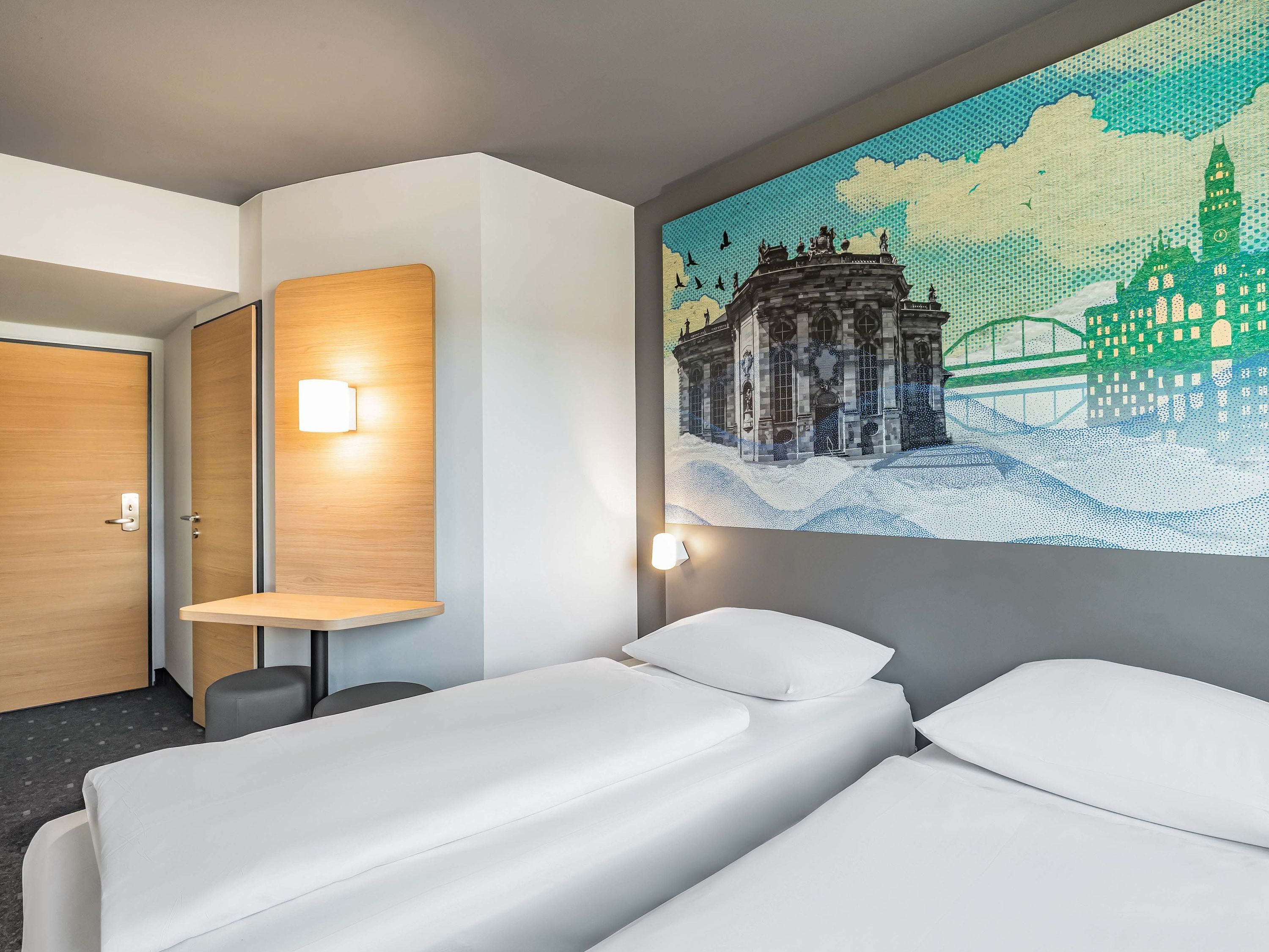 B&b Hotel Saarbrücken-ost - זארבריקן - בניין