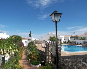 Nerja Villas-Capistrano - Nerja - Piscina