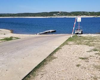 Boat Ramp Open / Lakeview House / Perfect for Snowbirds / High-Speed Internet - Lakeway - Beach