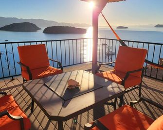 Sunrise Villa - Off-Grid Beach Villa w/ Best Views in Baja California! - Mulegé - Balcón