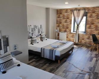 Hotel Les Voyageurs - Vogüé - Vogüé - Slaapkamer