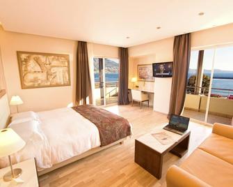 Pharae Palace - קאלאמטה - חדר שינה