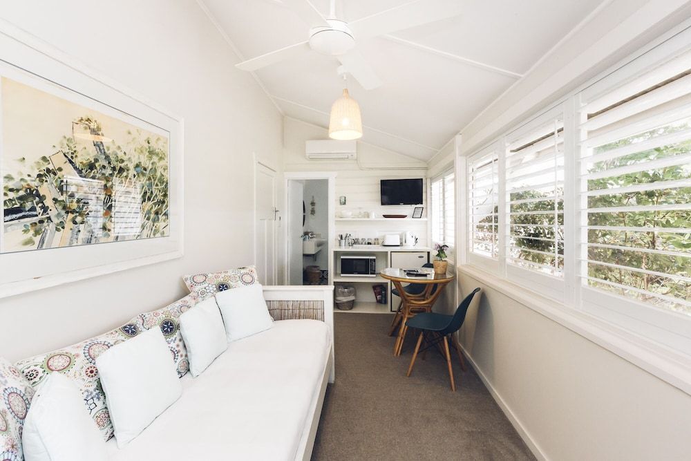 بارباراز جيستهاوس - بيرون باي - غرفة معيشة