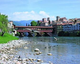 La Casa di Laura - Castelcucco - Edificio