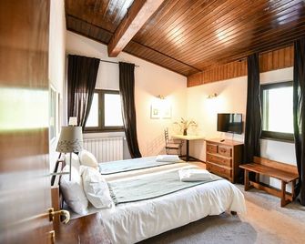 Pensiunea Cornelia - Predeal - Schlafzimmer