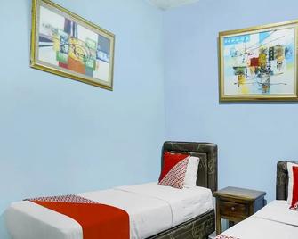 Hotel Teratai Cikarang - Bekasi - Ložnice