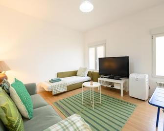 Temporary Apartment Madrid Chamartín Fov16bi - Madrid - Sala