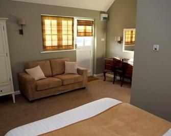 The Bull Inn Lodges - Cranbrook - Bedroom