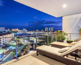 Gorgeous condo in exclusive Nima Bay Marina Vallarta - Puerto Vallarta - Balkong