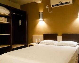 Master Curitiba - Curitiba - Κρεβατοκάμαρα