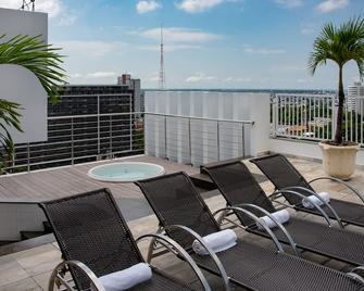Hotel Adrianópolis All Suites - Manaos - Balcón