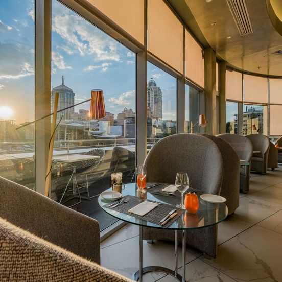 Restaurant view of Radisson Blu Gautrain Hotel, Sandton Johannesburg