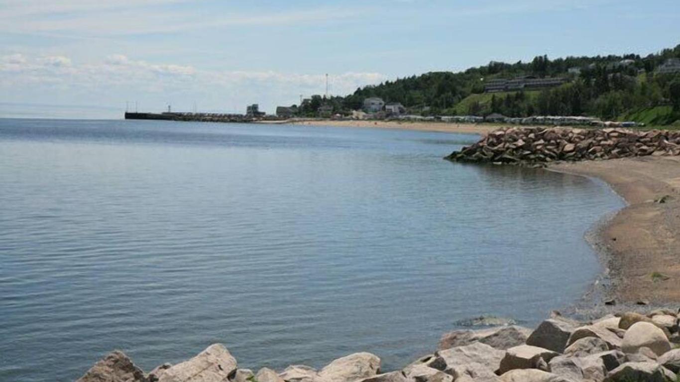 Motel et Chalets Bo-Fleuve Evangeline